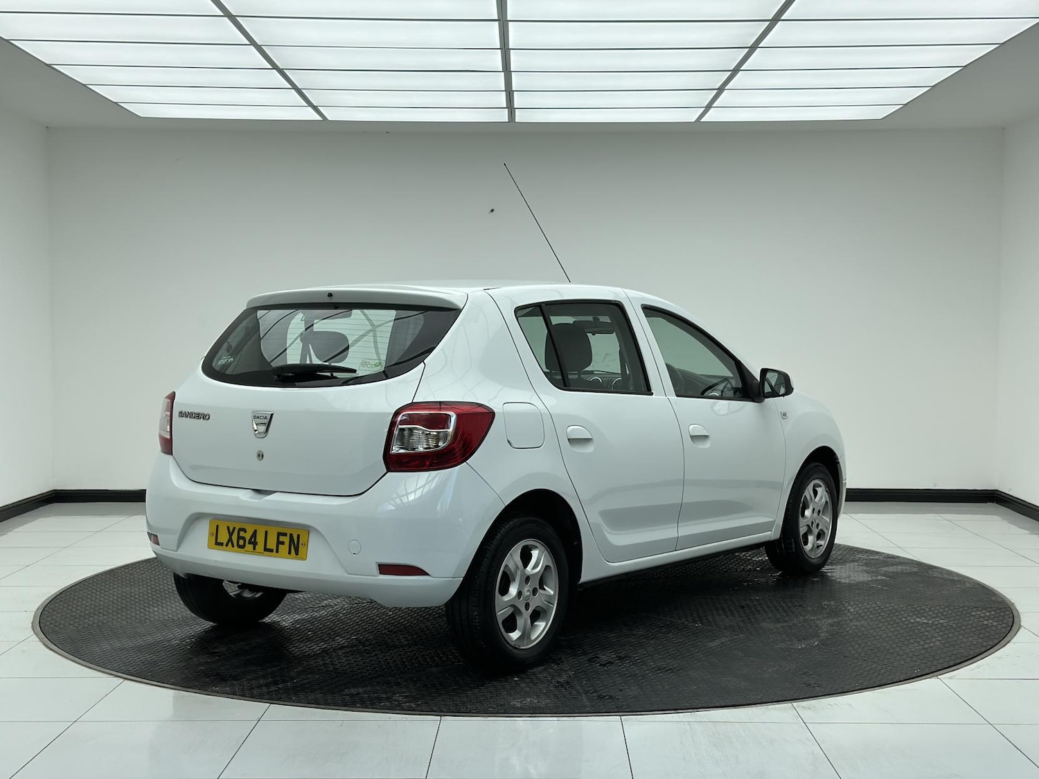 Used Dacia Sandero 2014 for sale - 76375746: Photo 8