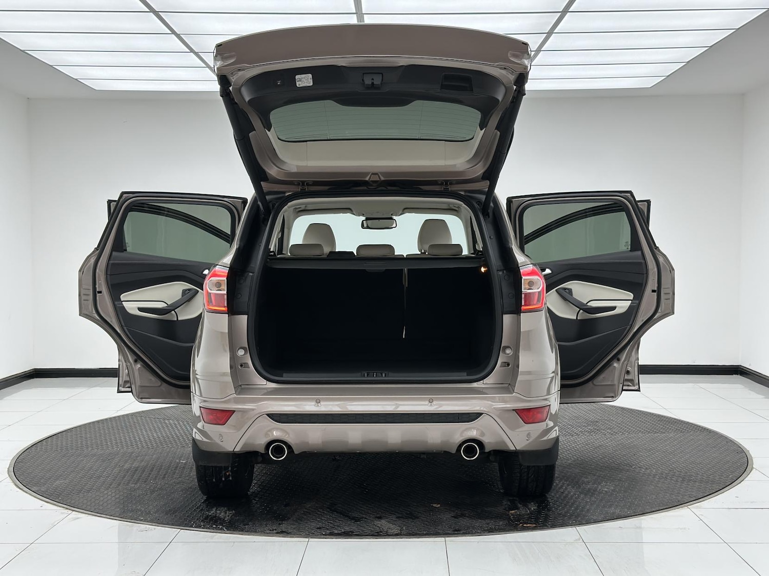 Used Ford Kuga 2019 for sale - 76244895: Photo 20