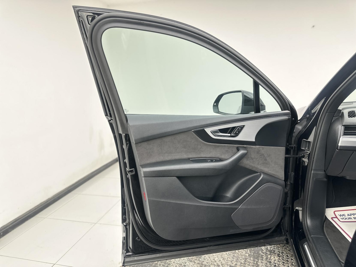 Used Audi Q7 2016 for sale - 78170028: Photo 33