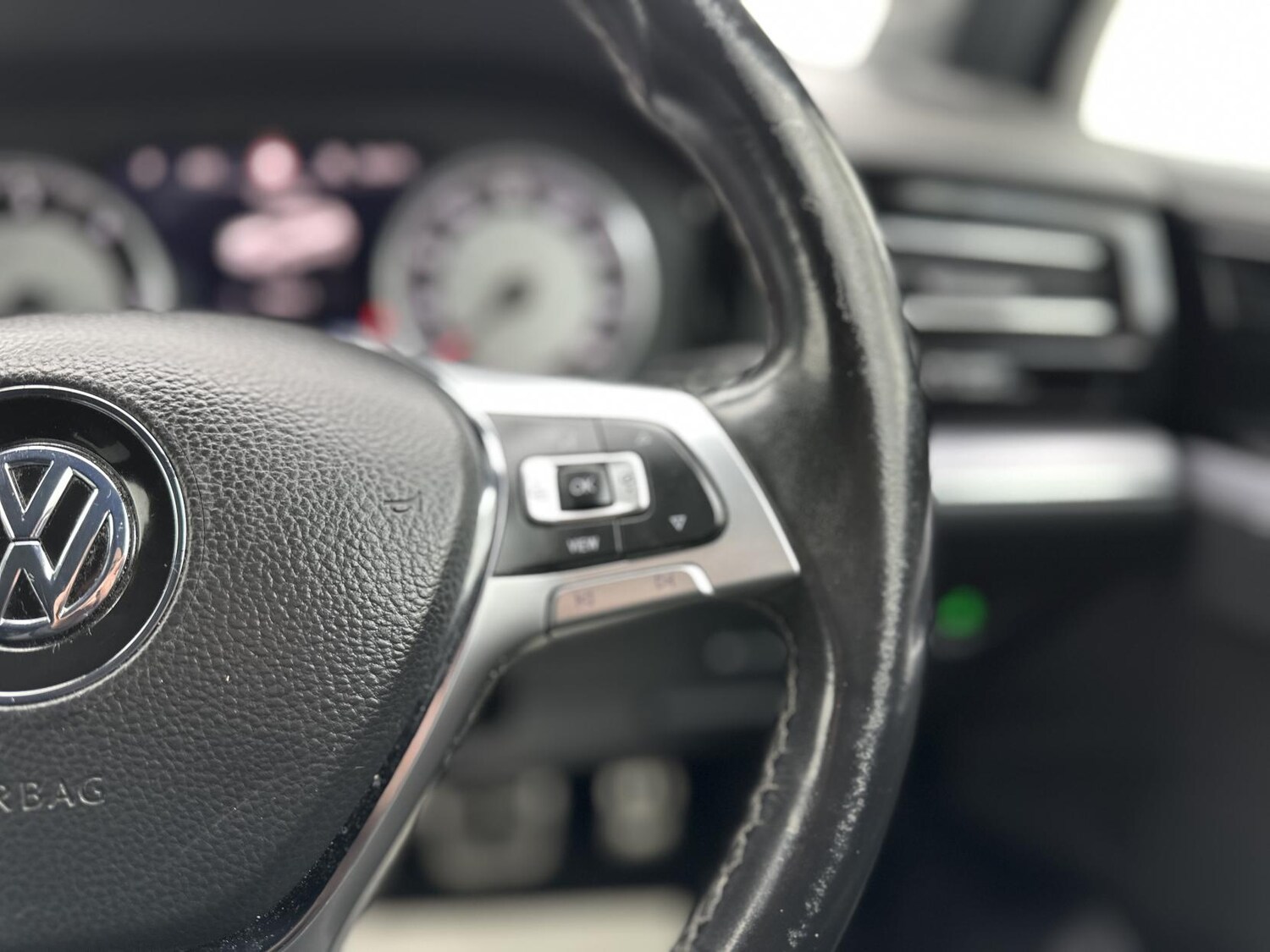 Used Volkswagen Touareg 2019 for sale - 77466066: Photo 39