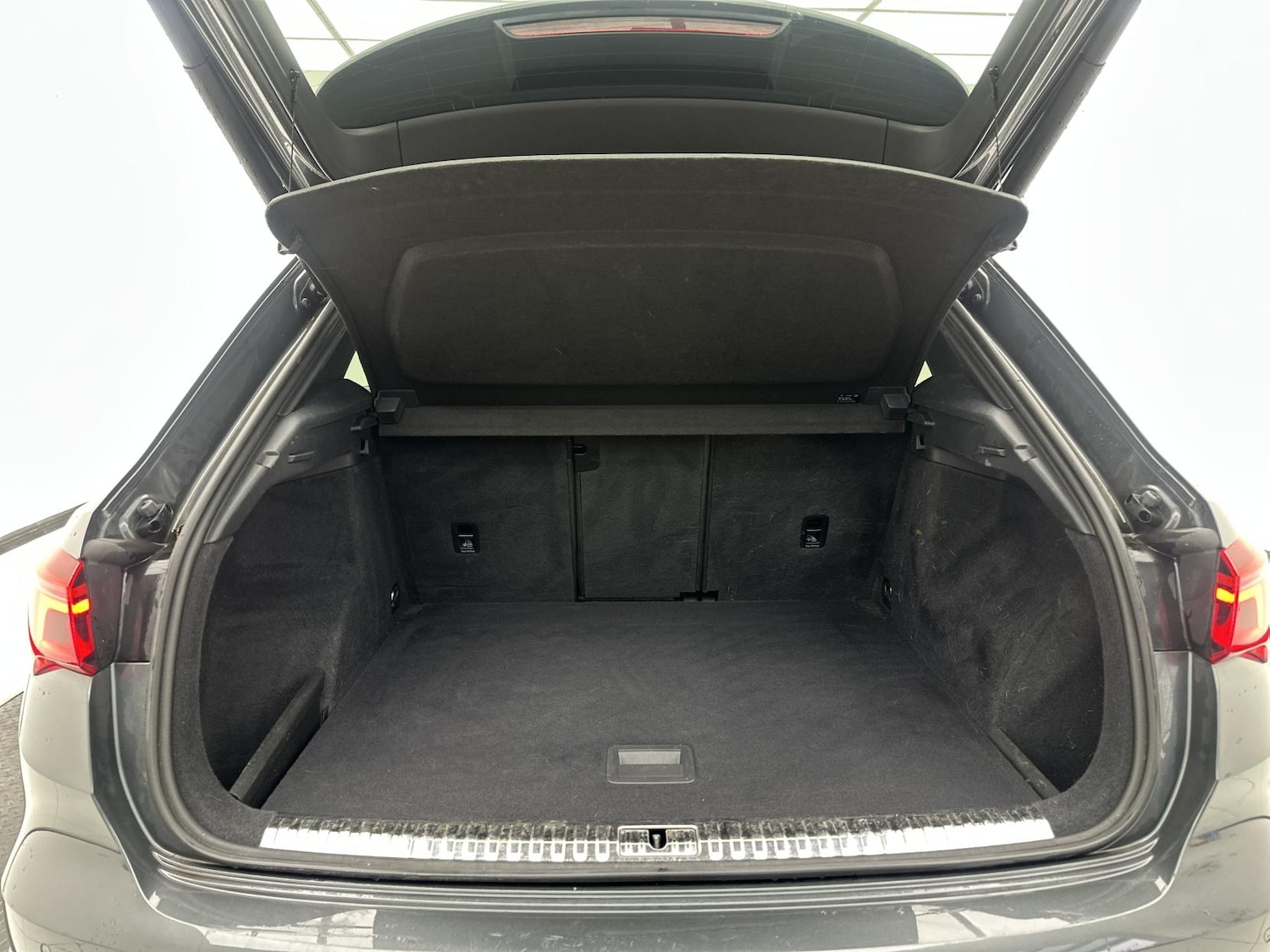 Used Audi Q3 2019 for sale - 76722780: Photo 15