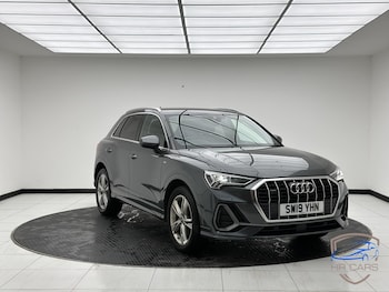 Audi - Q3