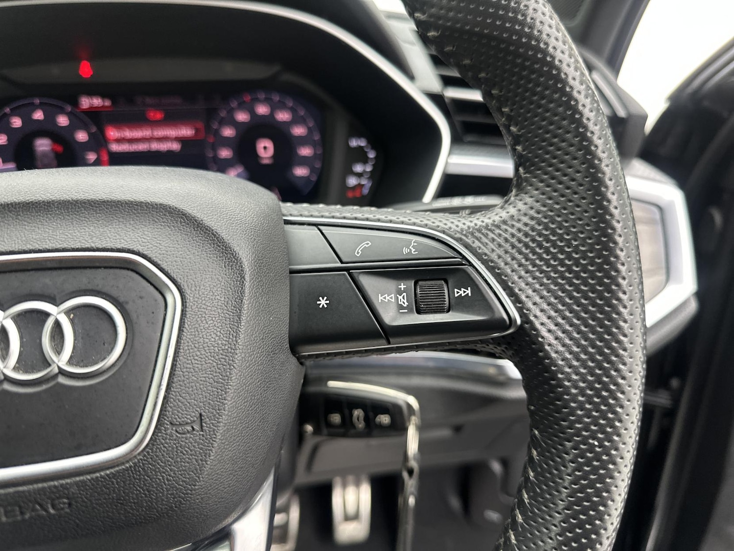 Used Audi Q3 2019 for sale - 76722780: Photo 26