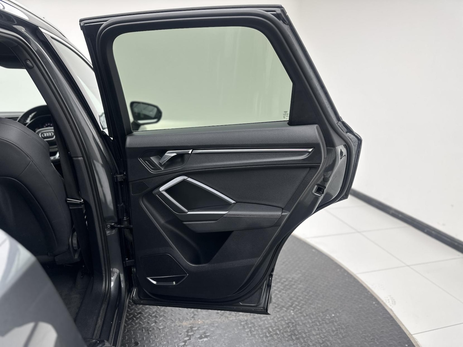 Used Audi Q3 2019 for sale - 76722780: Photo 30