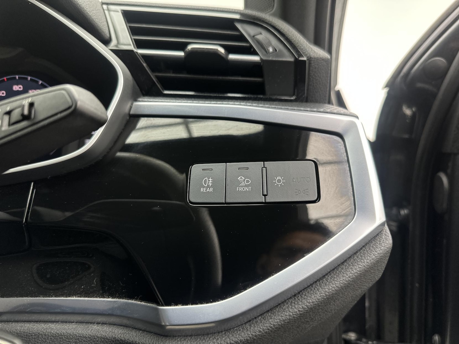 Used Audi Q3 2019 for sale - 76722780: Photo 44