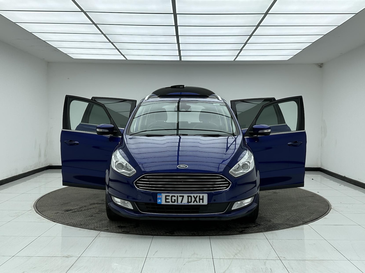 Used Ford Galaxy 2017 for sale - 77736223: Photo 10