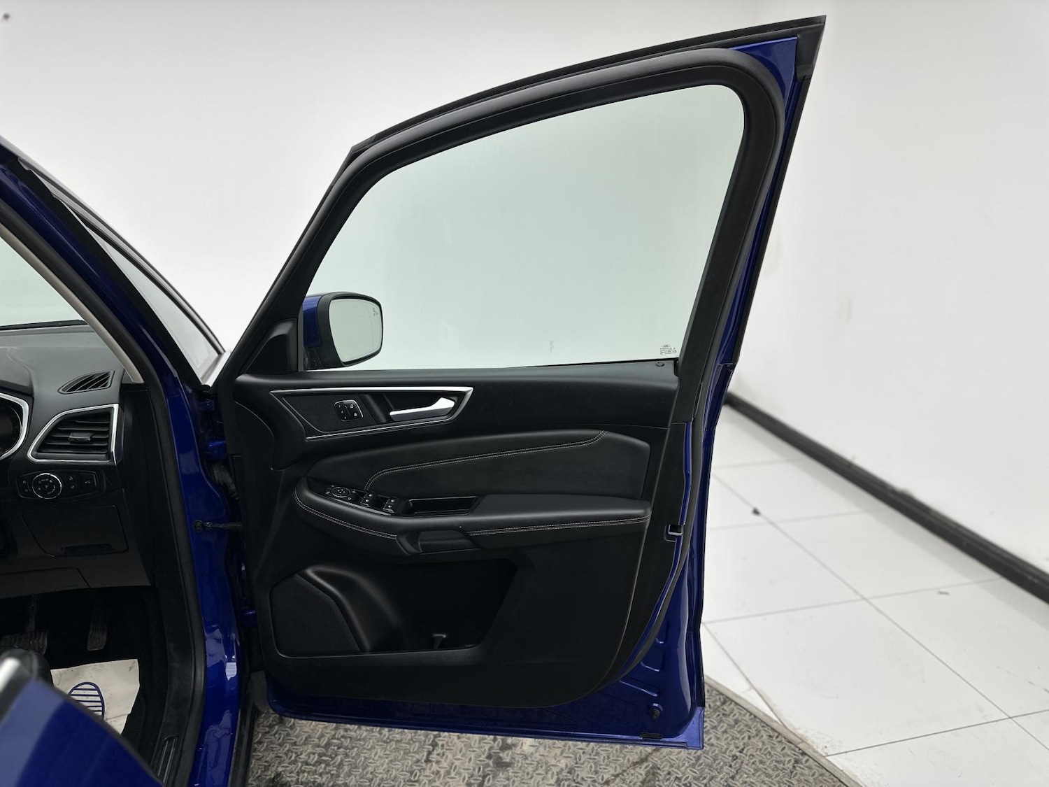 Used Ford Galaxy 2017 for sale - 77736223: Photo 19