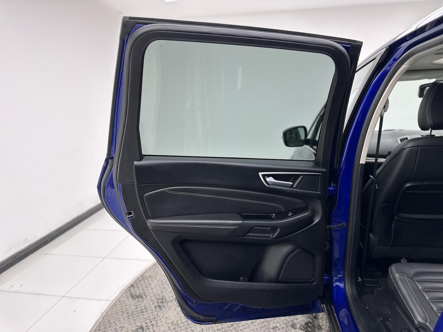 Used Ford Galaxy 2017 for sale - 77736223: Photo 33