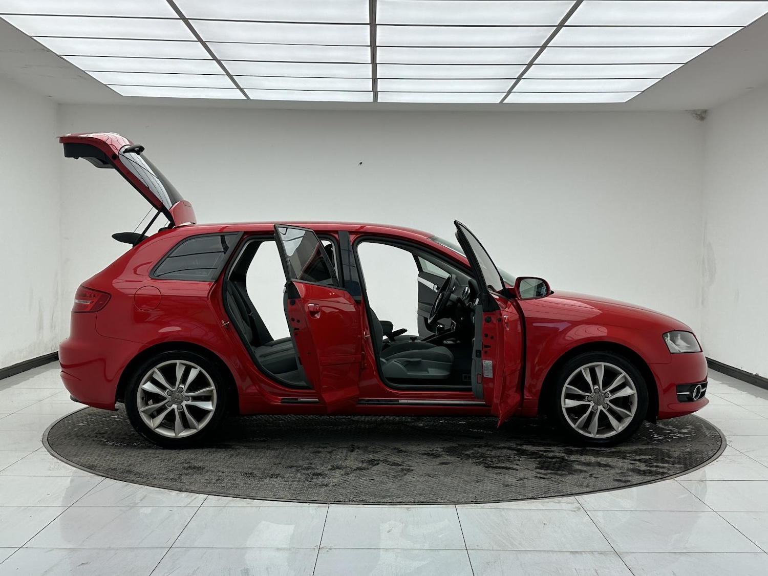 Used Audi A3 2012 for sale - 77969056: Photo 14