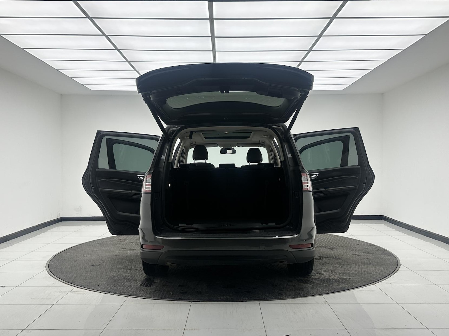 Used Ford Galaxy 2018 for sale - 77049396: Photo 14