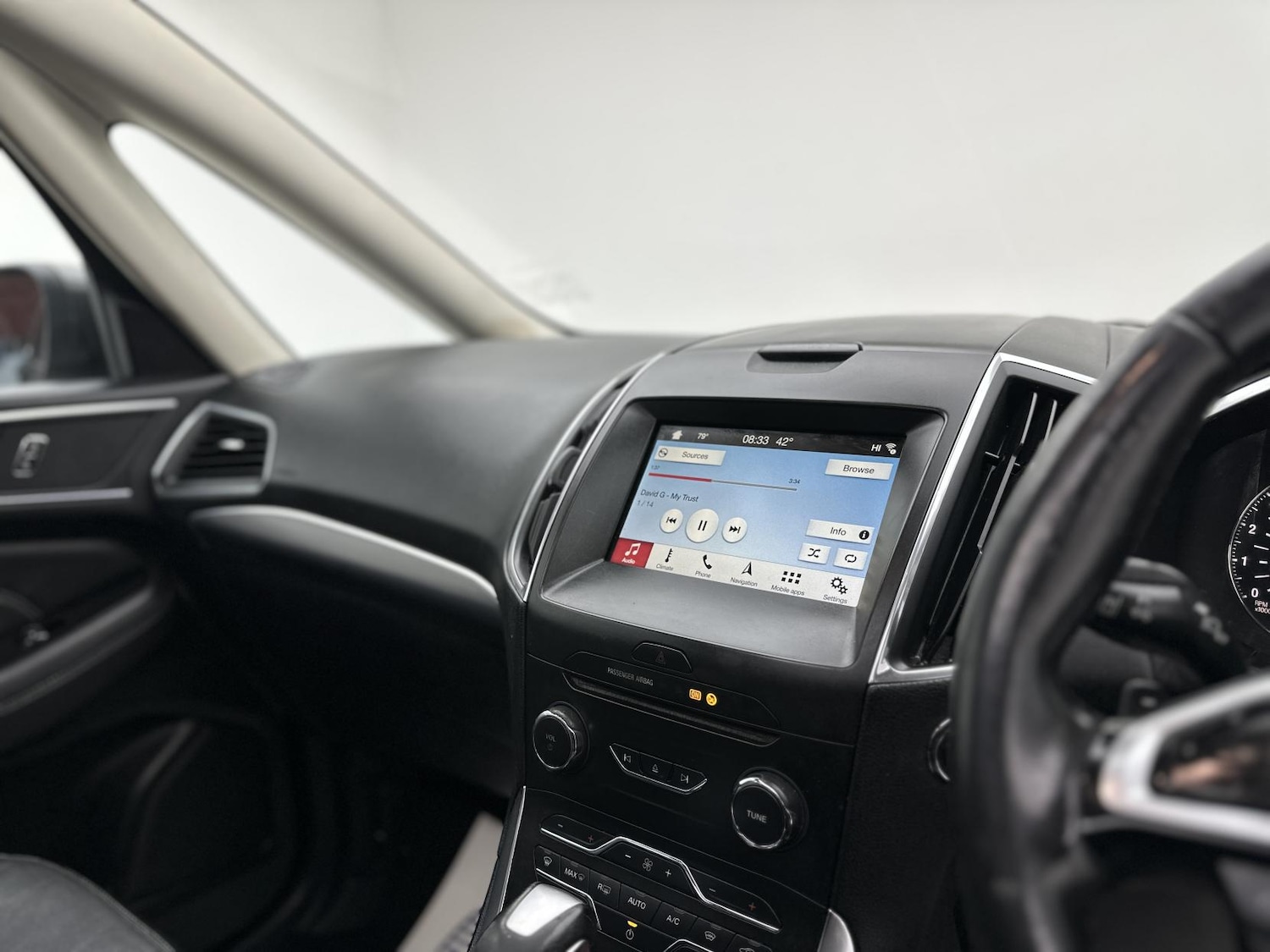 Used Ford Galaxy 2018 for sale - 77049396: Photo 24