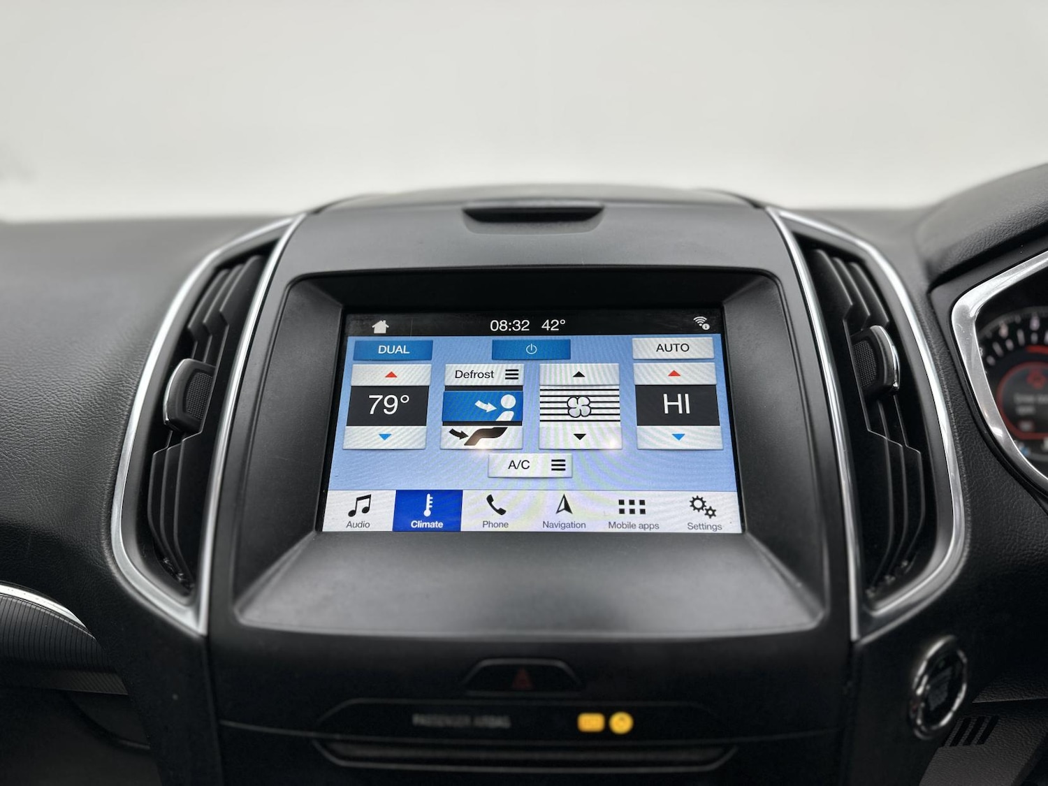 Used Ford Galaxy 2018 for sale - 77049396: Photo 44