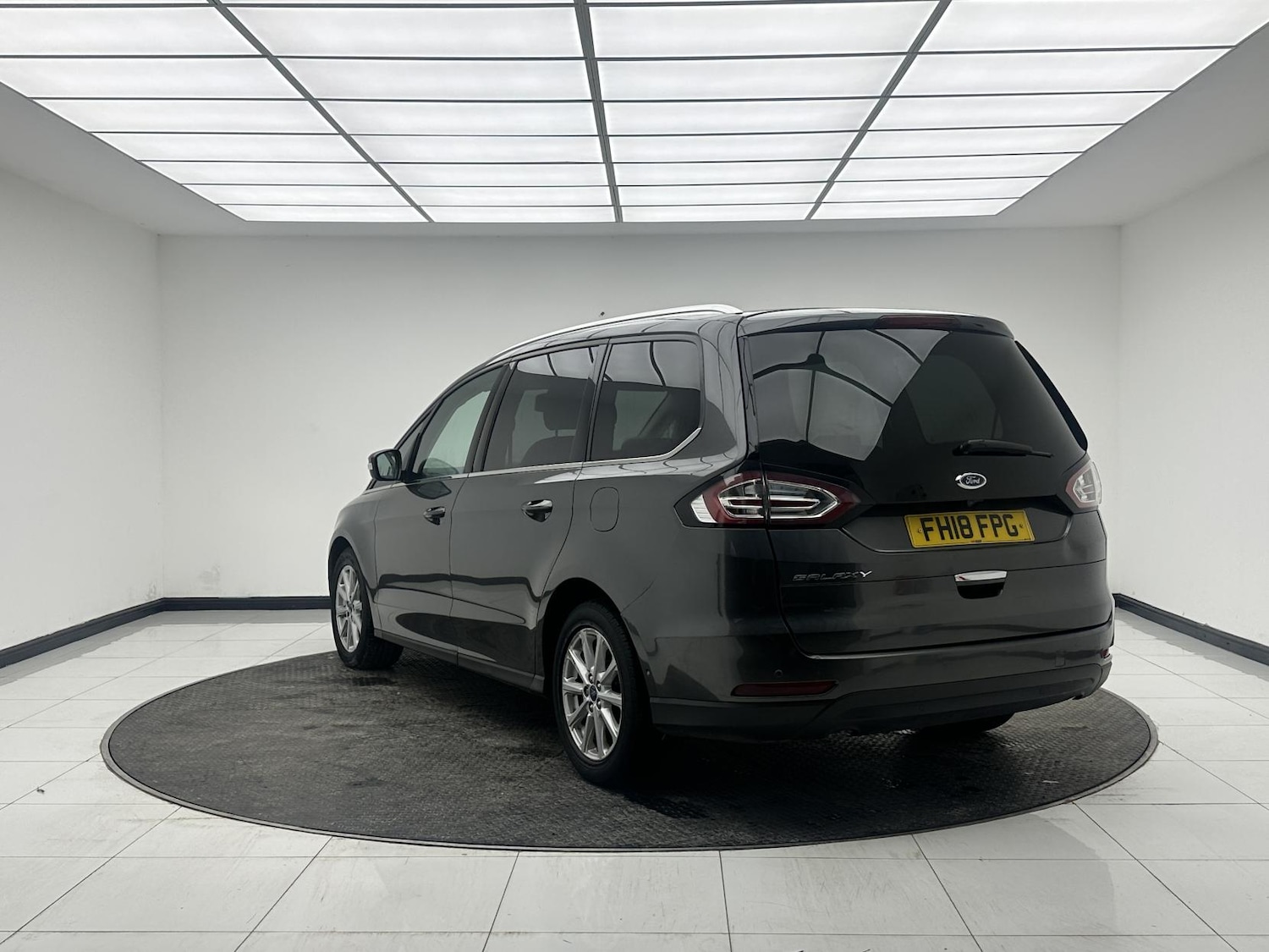 Used Ford Galaxy 2018 for sale - 77049396: Photo 5