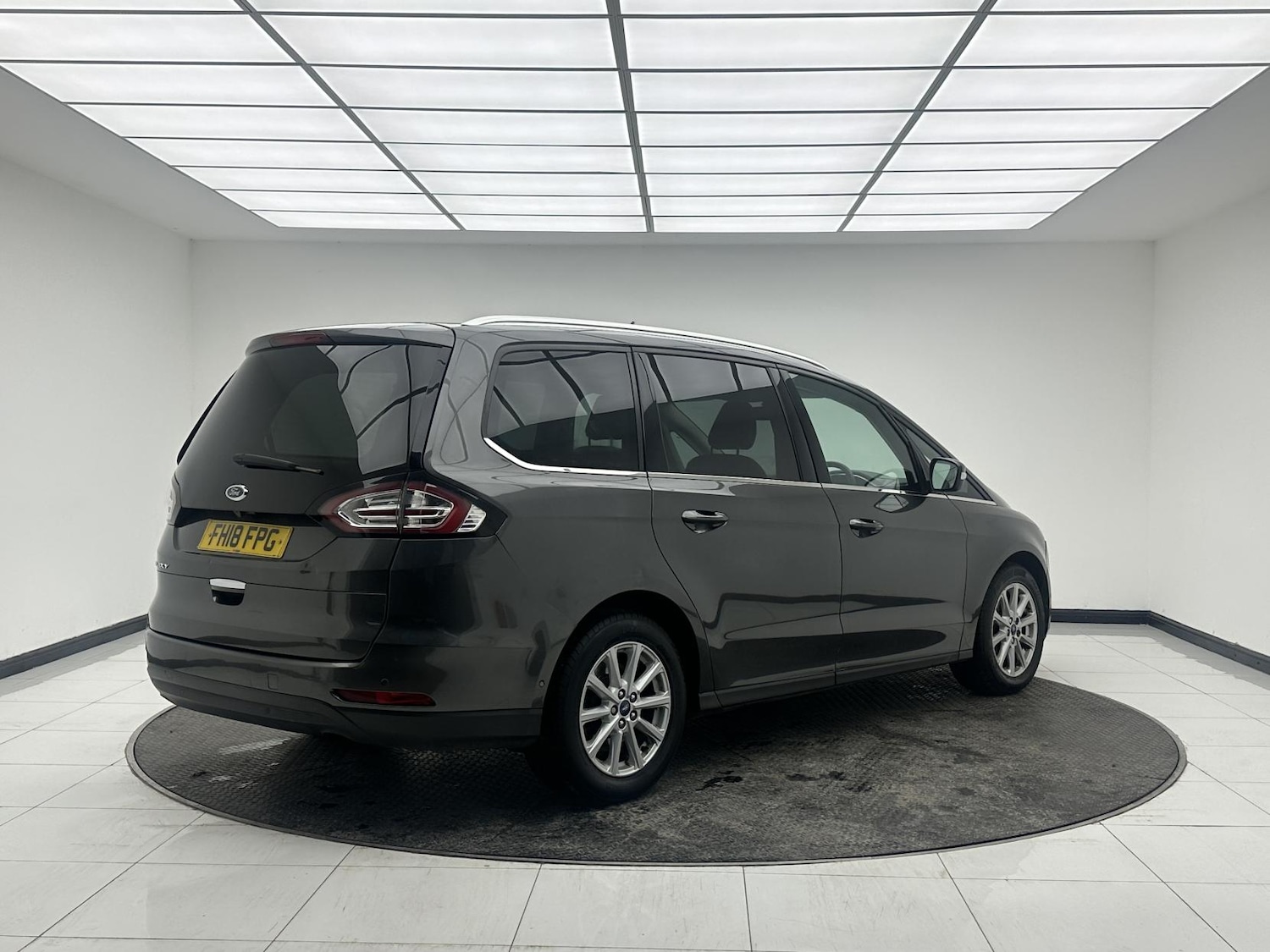 Used Ford Galaxy 2018 for sale - 77049396: Photo 7