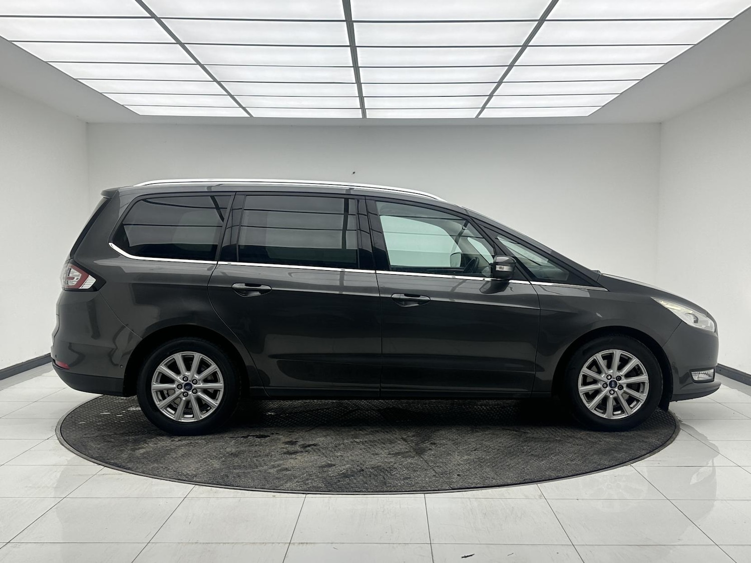 Used Ford Galaxy 2018 for sale - 77049396: Photo 9