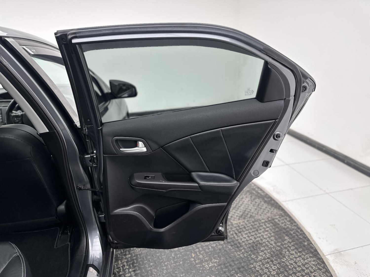 Used Honda Civic 2013 for sale - 78170033: Photo 25