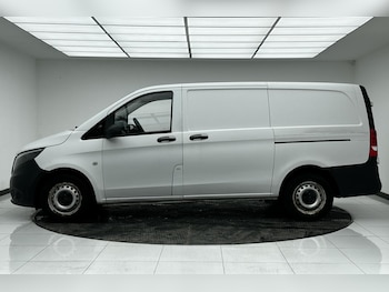Used Mercedes-Benz Vito 2017 for sale - 78503451: Photo