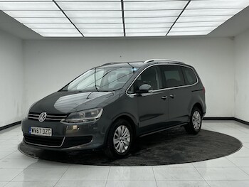Used Volkswagen Sharan 2017 for sale - 78503436: Photo