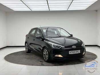 Used Hyundai i20 2015 for sale - 77669440: Photo