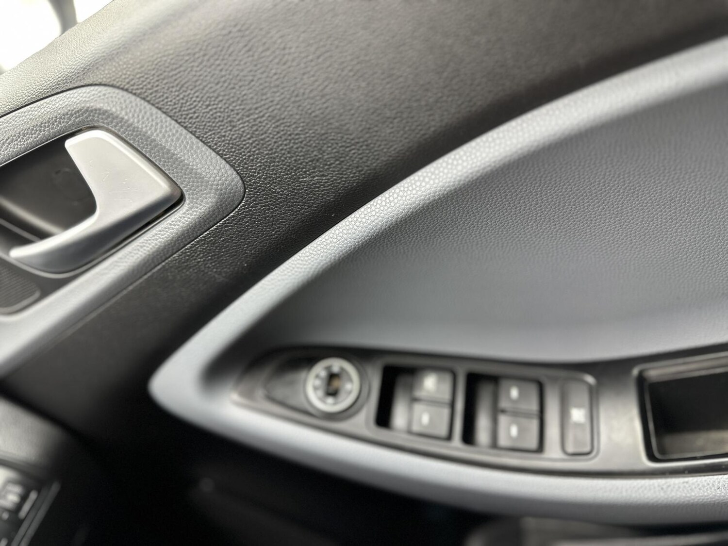 Used Hyundai i20 2015 for sale - 77669440: Photo 20