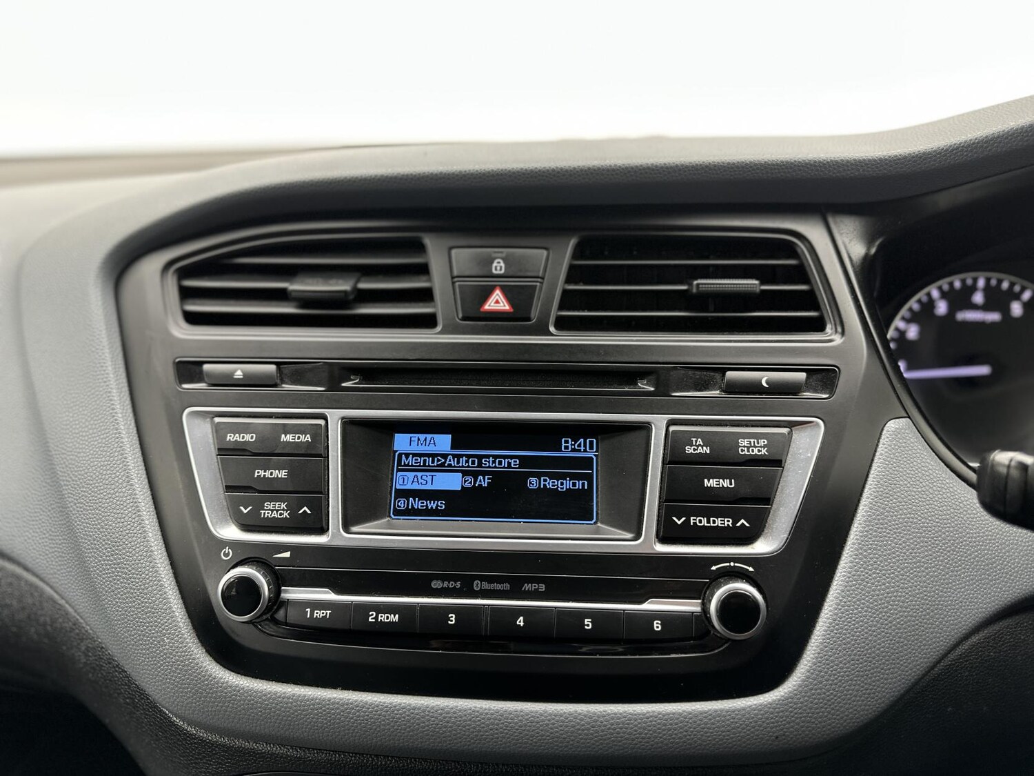 Used Hyundai i20 2015 for sale - 77669440: Photo 43