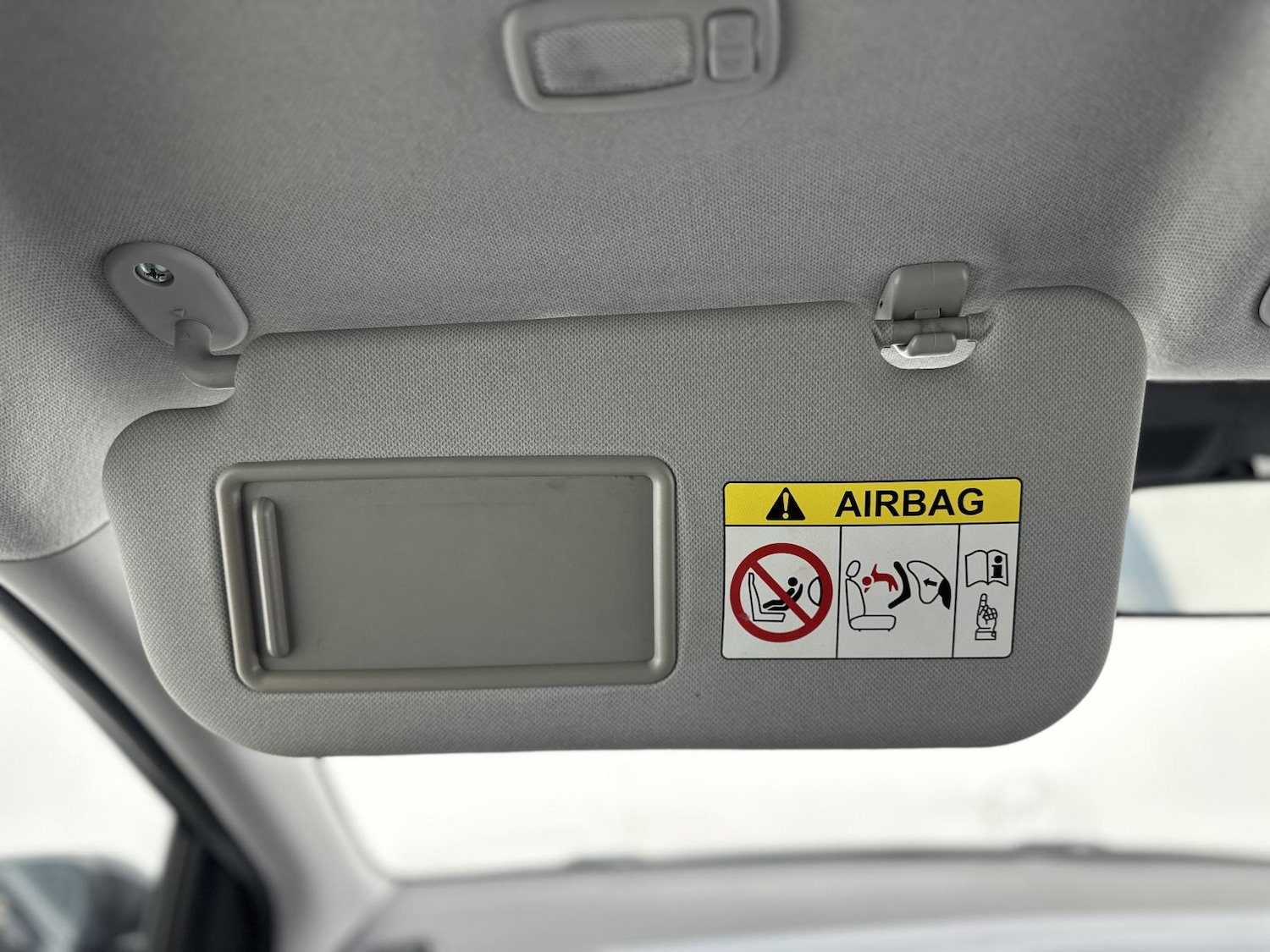 Used Hyundai i20 2015 for sale - 77669440: Photo 50