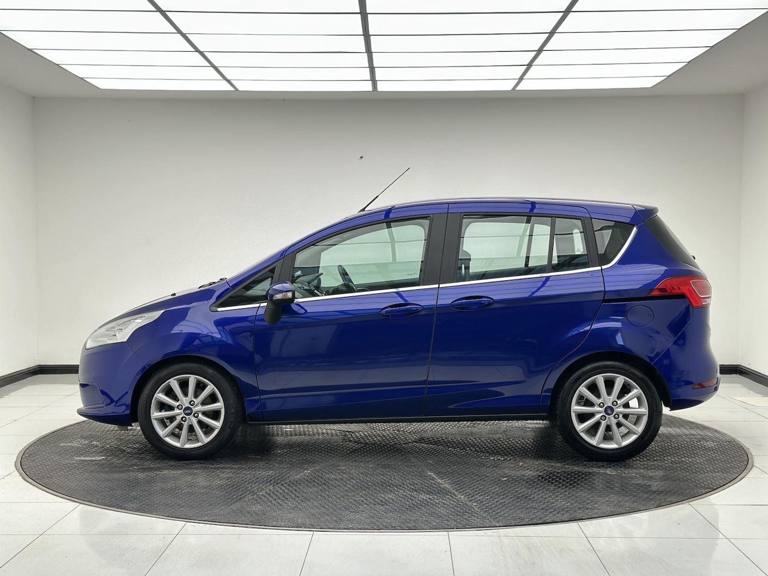 Used Ford B-MAX 2017 for sale - 76375747: Photo 4