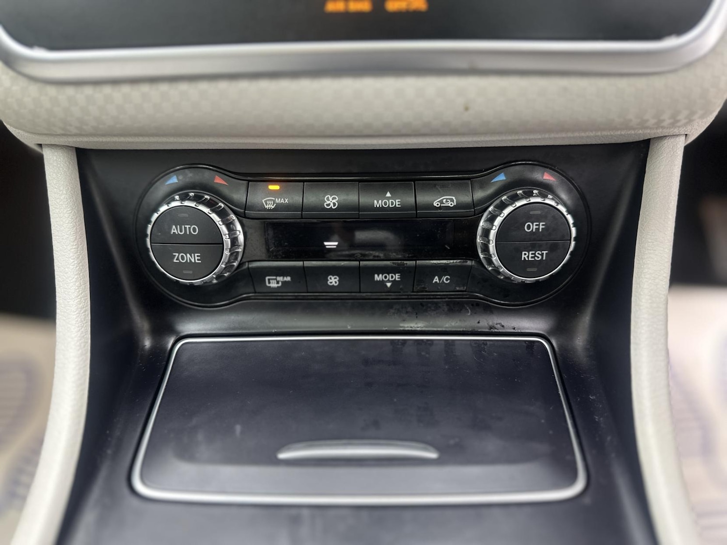 Used Mercedes-Benz A-Class 2015 for sale - 76652978: Photo 52