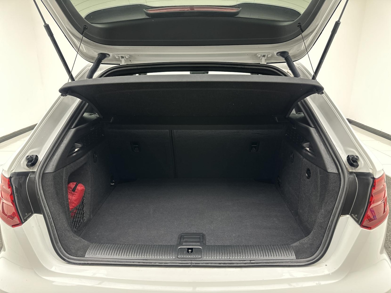 Used Audi A3 2016 for sale - 76606436: Photo 27