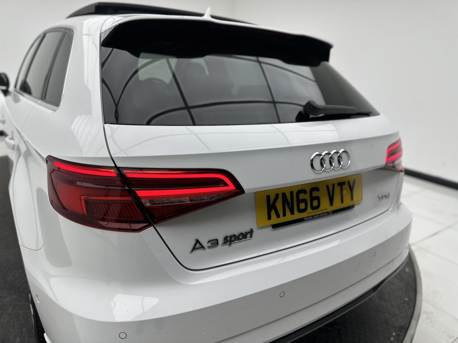 Used Audi A3 2016 for sale - 76606436: Photo 40