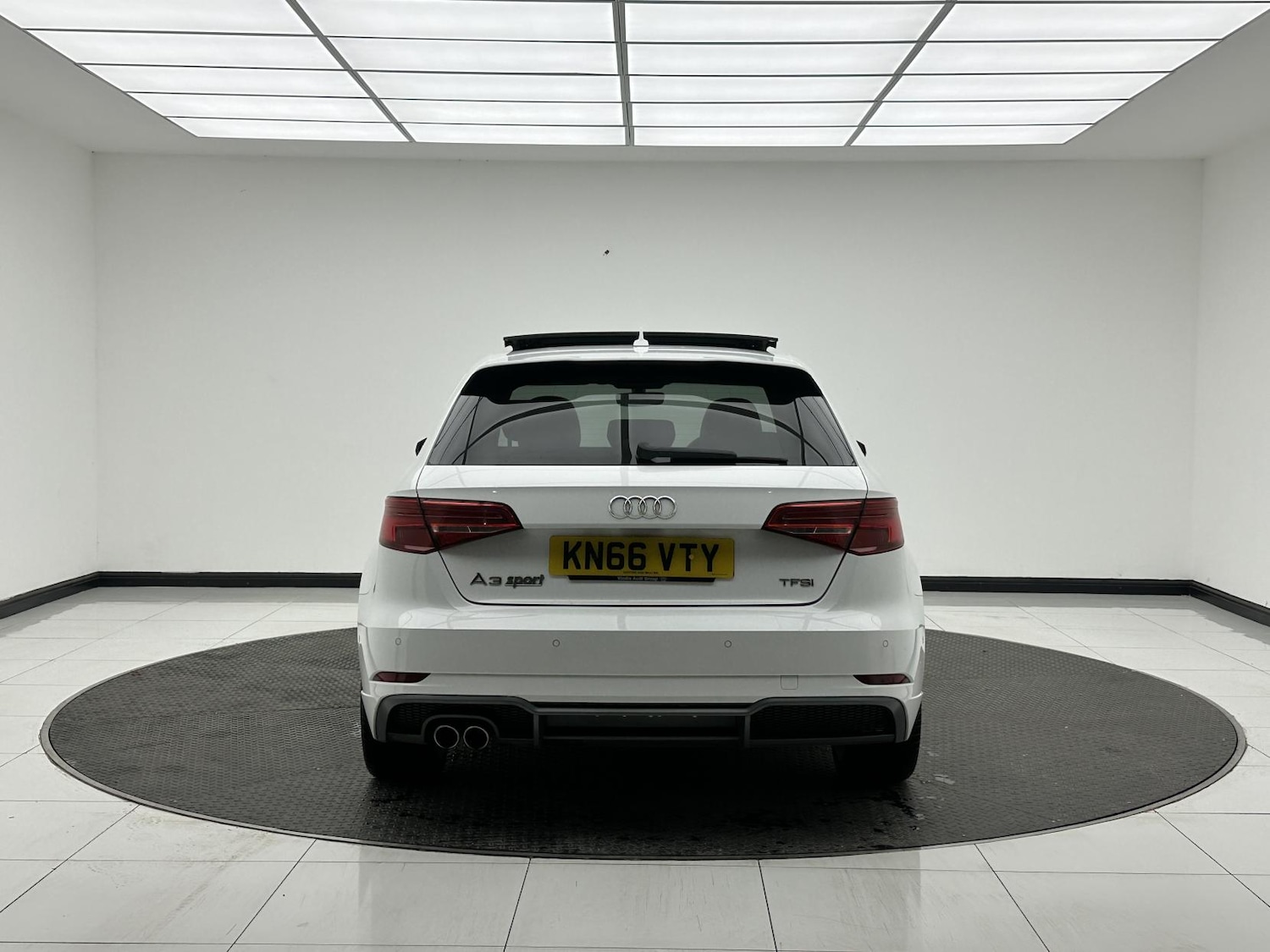 Used Audi A3 2016 for sale - 76606436: Photo 5