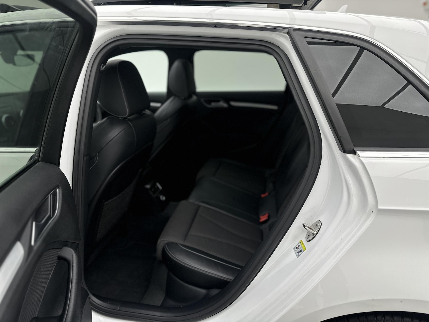 Used Audi A3 2016 for sale - 76606436: Photo 64