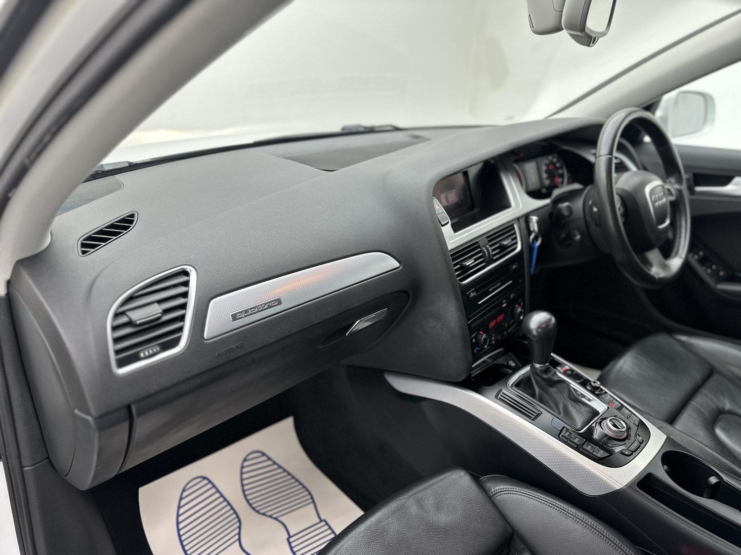 Used Audi A4 2011 for sale - 77385616: Photo 32