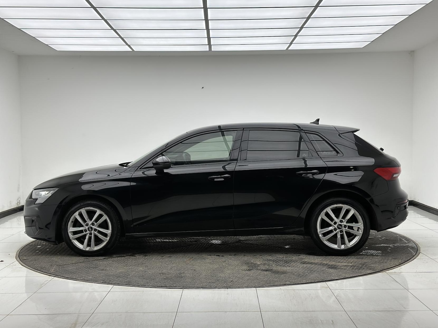 Used Audi A3 2021 for sale - 77342964: Photo 4