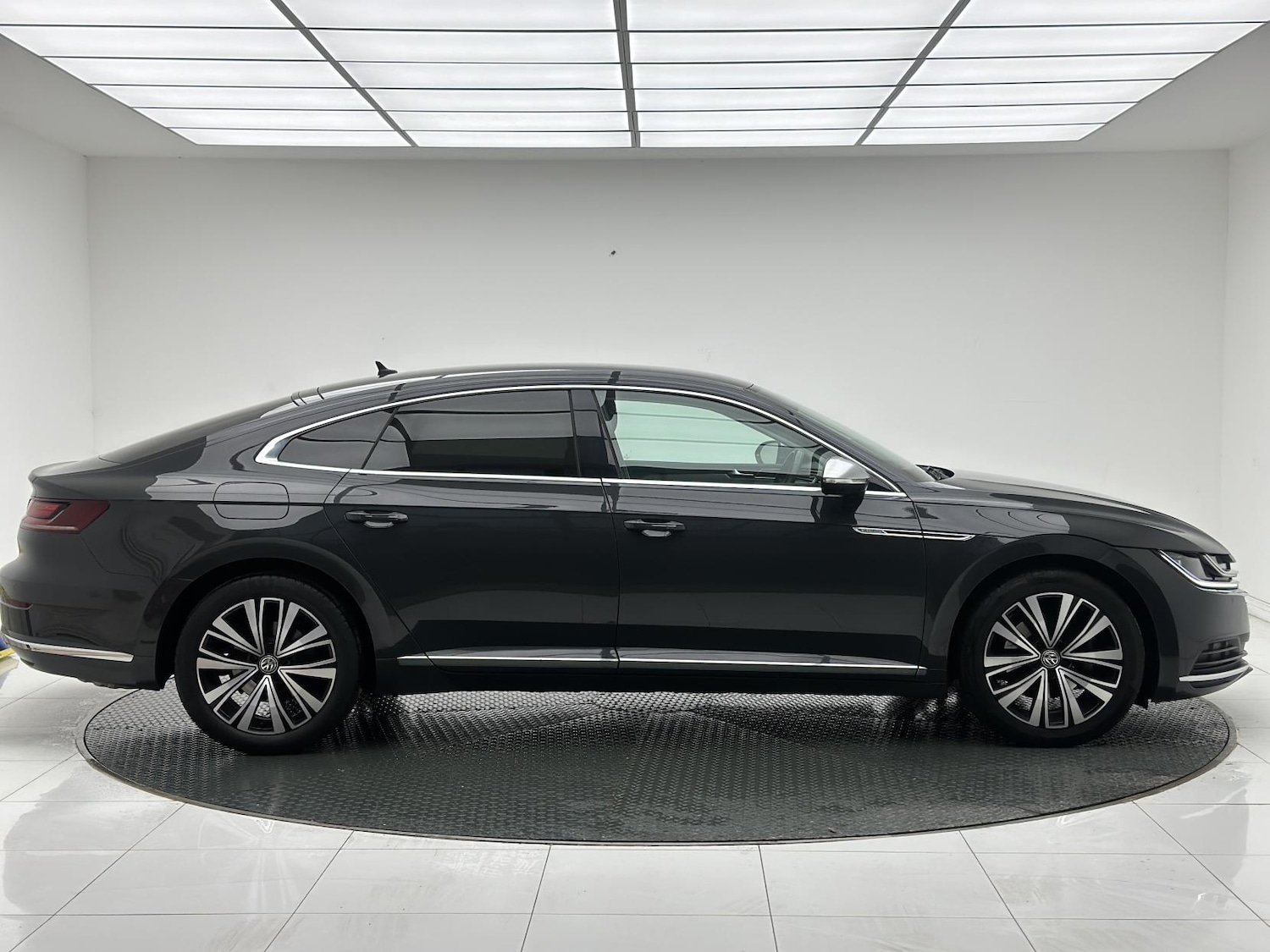 Used Volkswagen Arteon 2019 for sale - 76750286: Photo 10