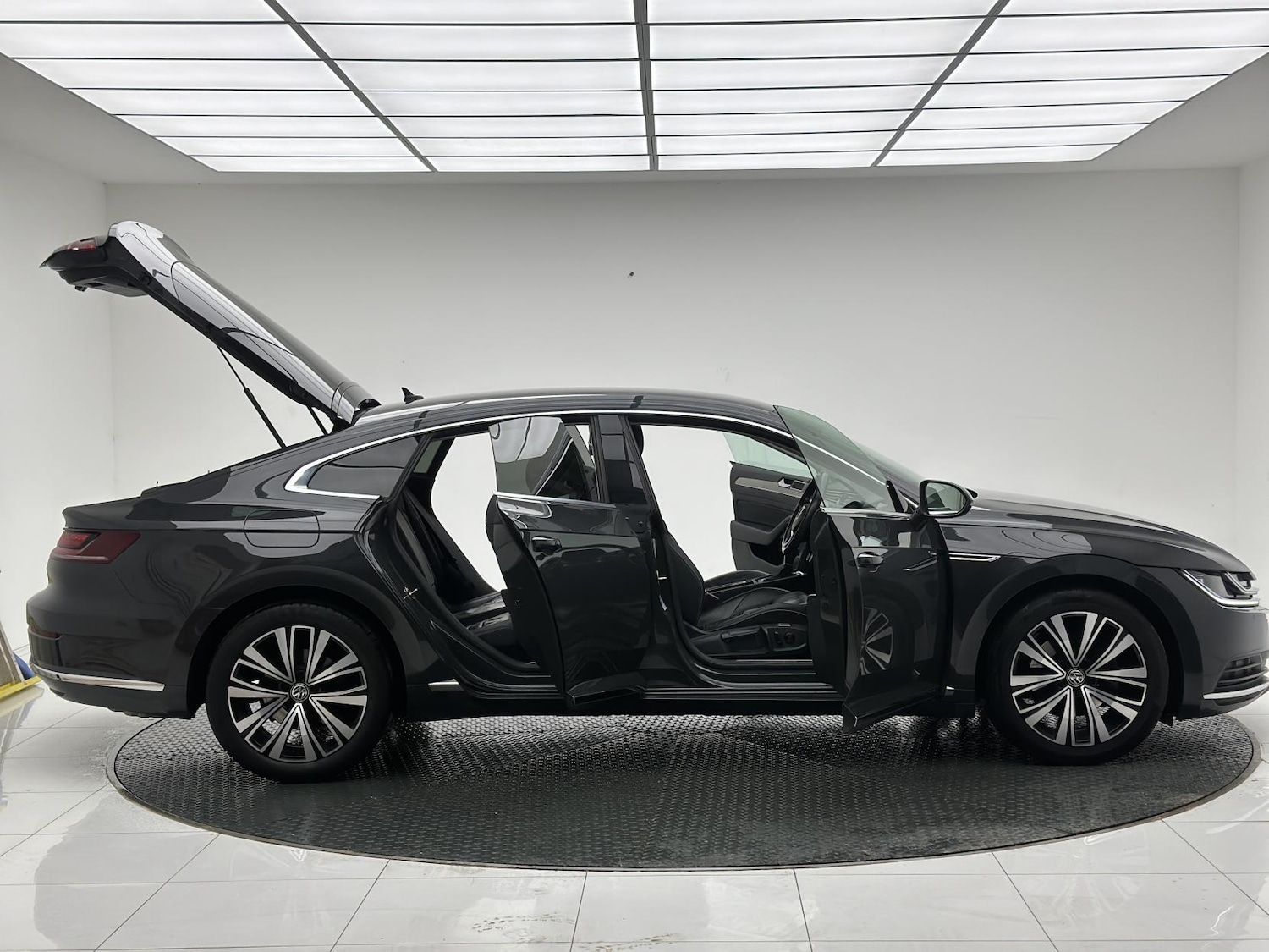 Used Volkswagen Arteon 2019 for sale - 76750286: Photo 18