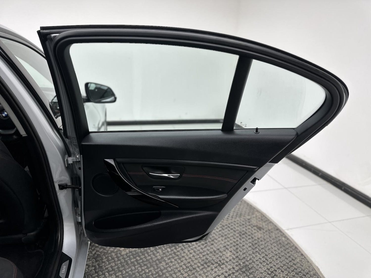 Used BMW 3 Series 2013 for sale - 78152961: Photo 27