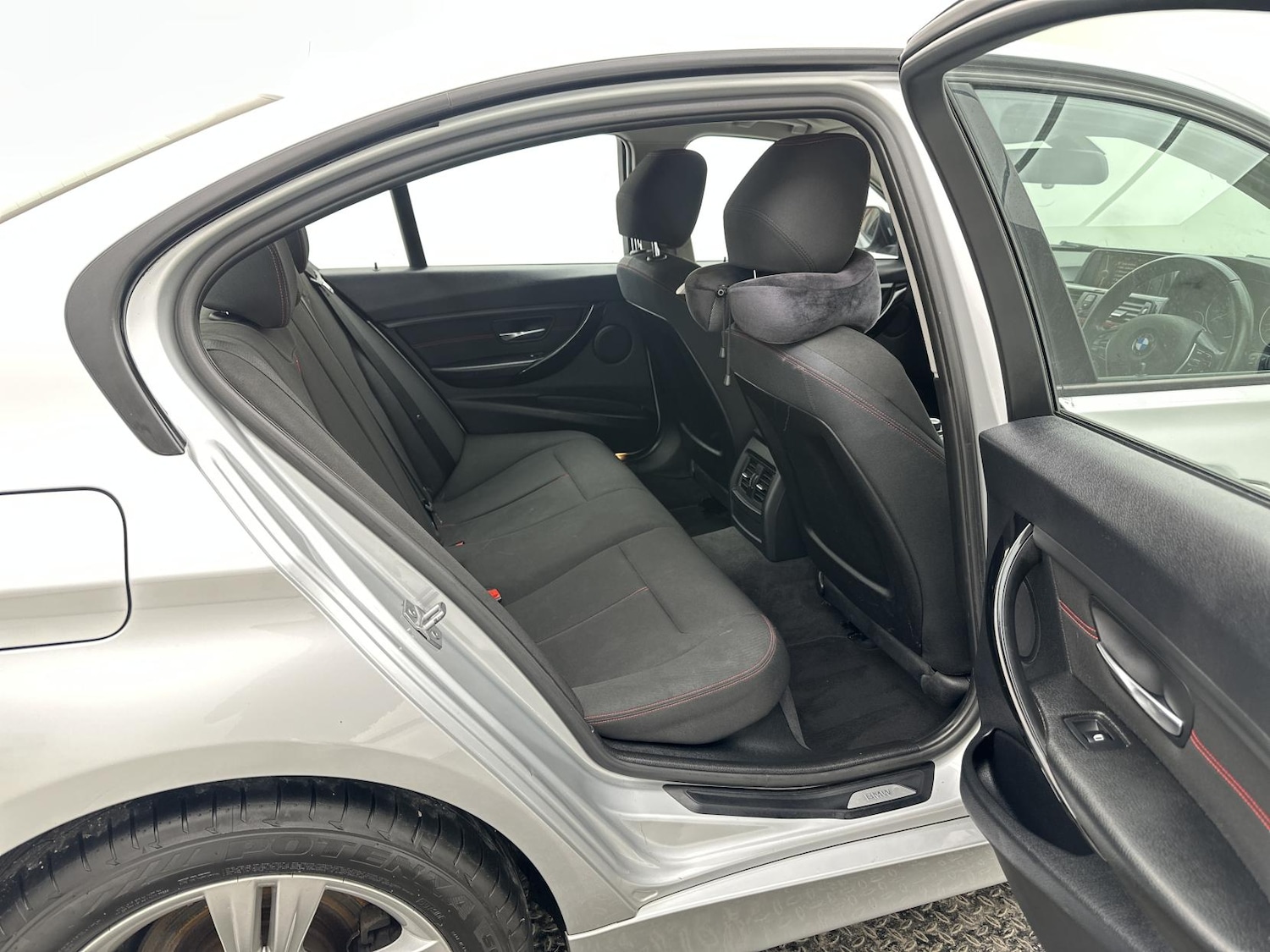 Used BMW 3 Series 2013 for sale - 78152961: Photo 28