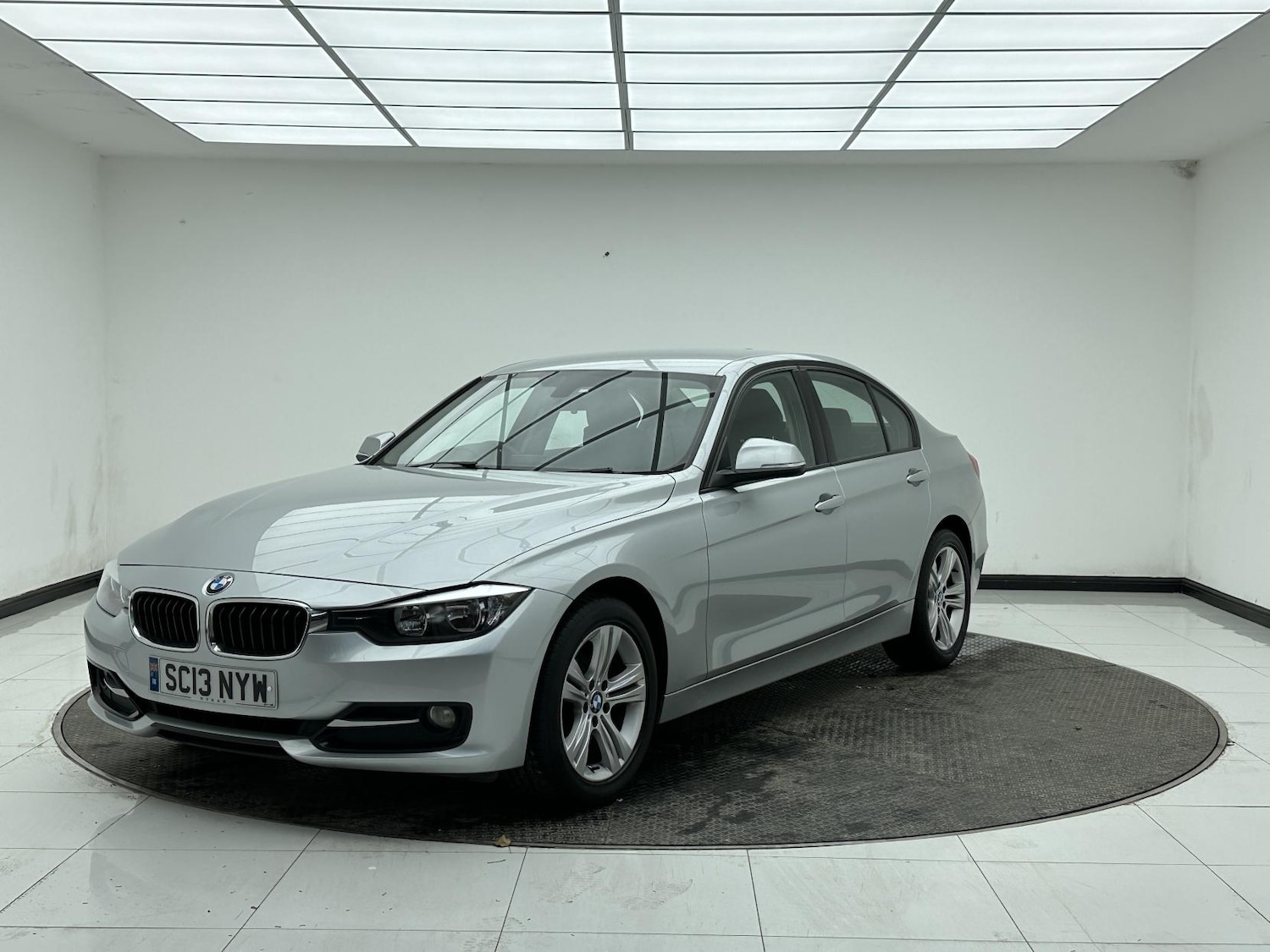 Used BMW 3 Series 2013 for sale - 78152961: Photo 3