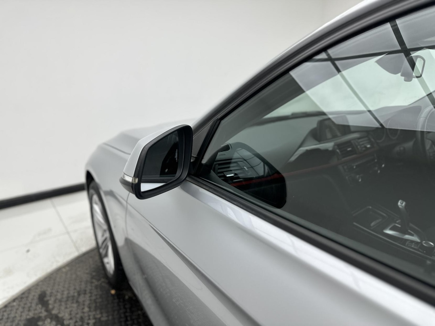 Used BMW 3 Series 2013 for sale - 78152961: Photo 47