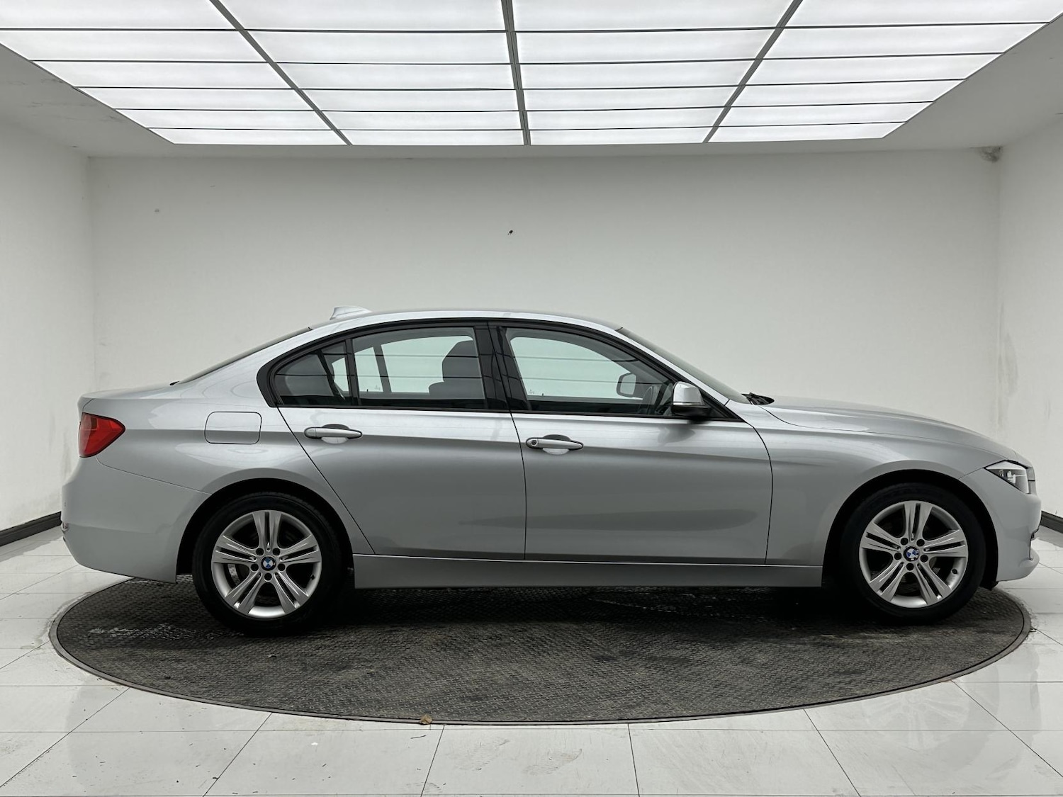 Used BMW 3 Series 2013 for sale - 78152961: Photo 9