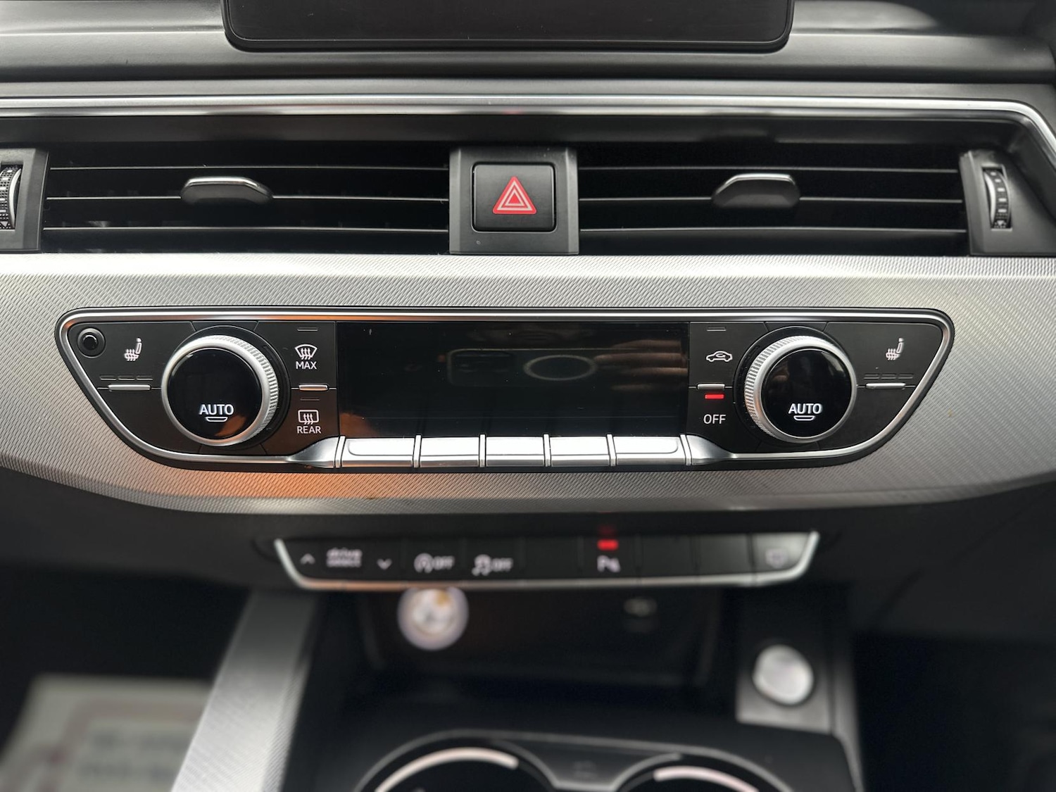 Used Audi A4 2018 for sale - 77950907: Photo 48