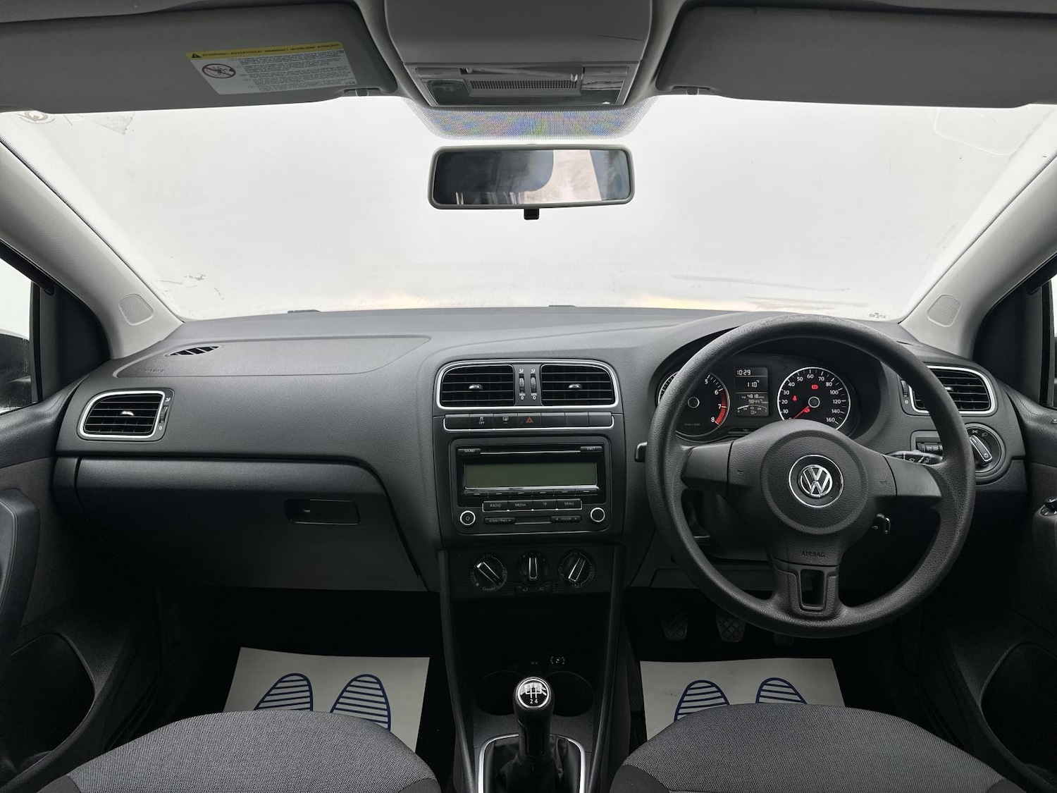 Used Volkswagen Polo 2010 for sale - 76895164: Photo 22