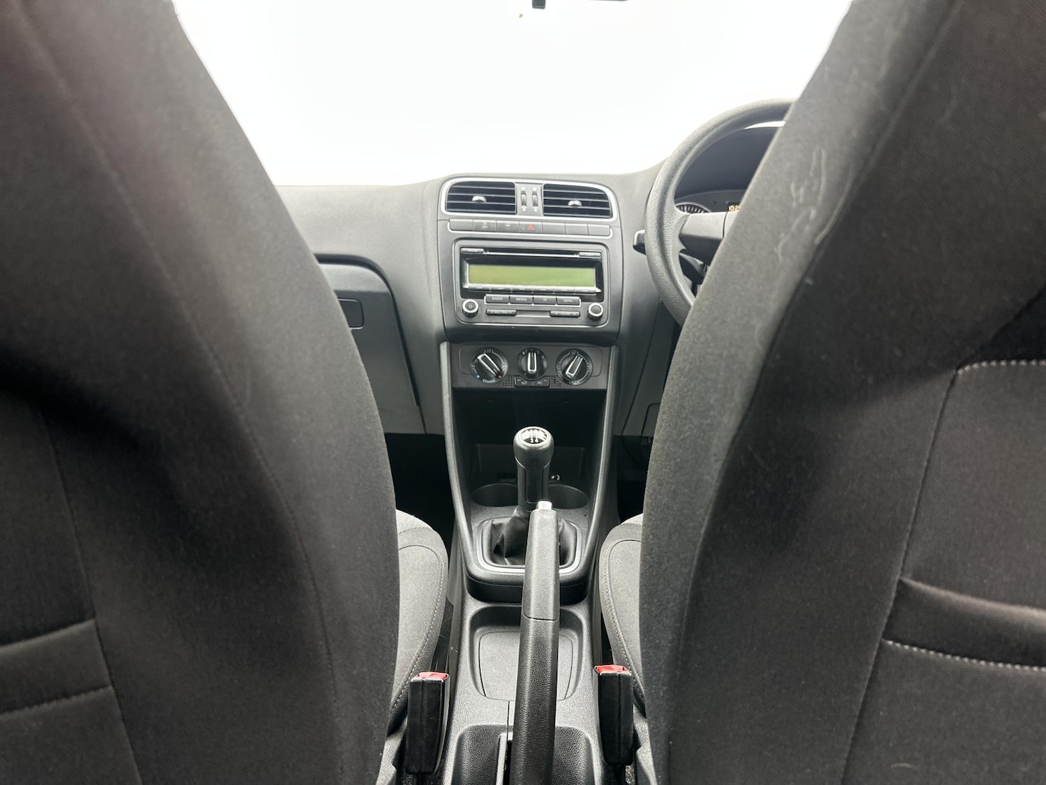 Used Volkswagen Polo 2010 for sale - 76895164: Photo 38