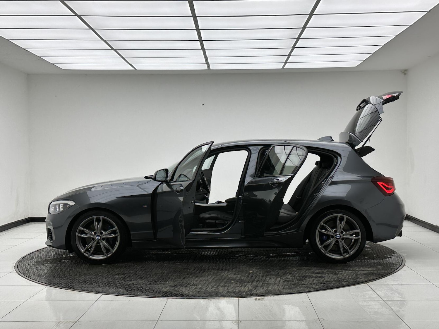 Used BMW 1 Series 2018 for sale - 77466077: Photo 11