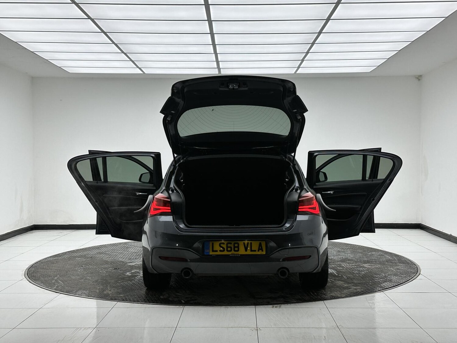 Used BMW 1 Series 2018 for sale - 77466077: Photo 12