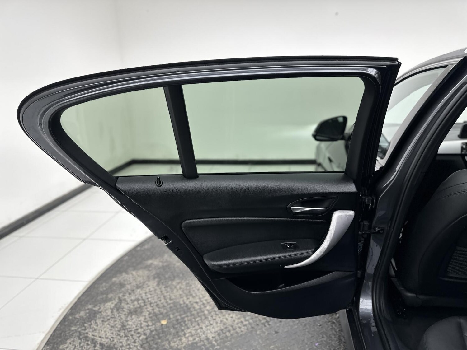 Used BMW 1 Series 2018 for sale - 77466077: Photo 28