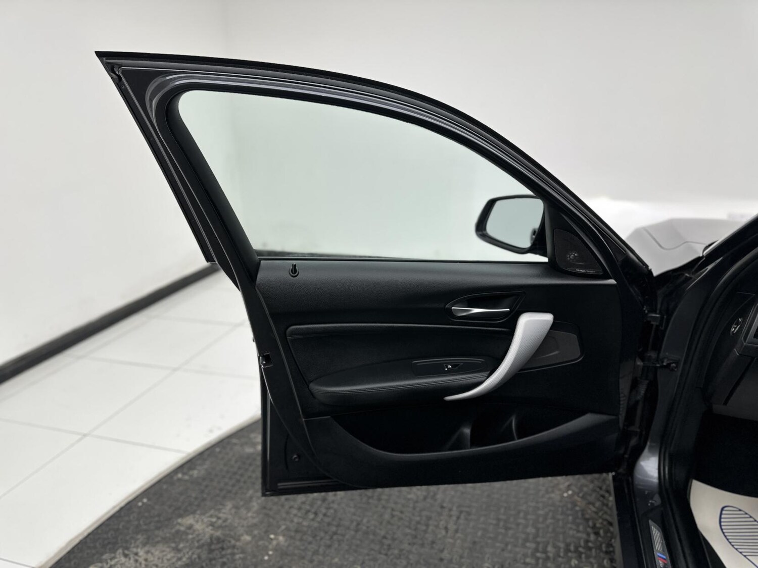 Used BMW 1 Series 2018 for sale - 77466077: Photo 32