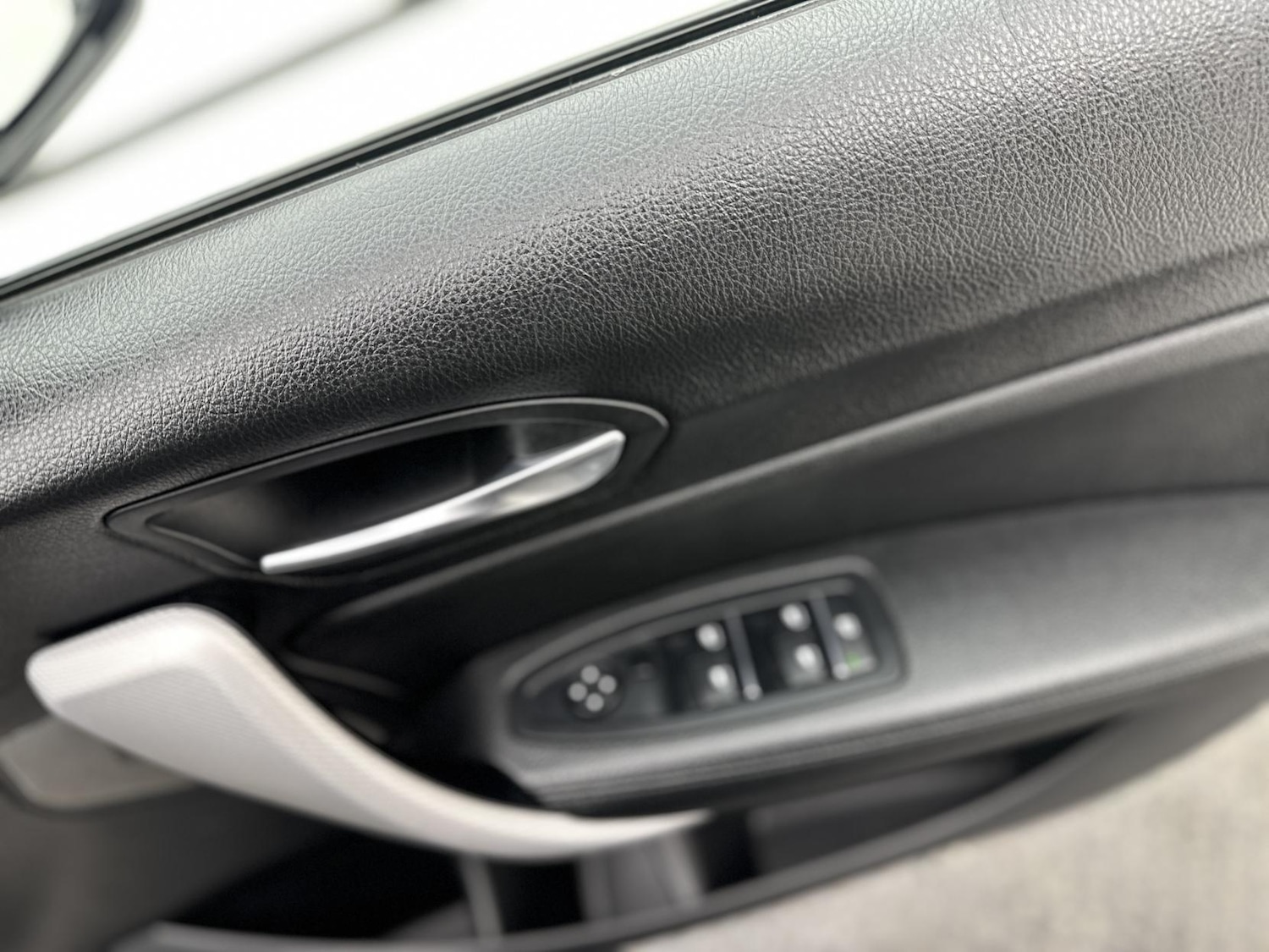 Used BMW 1 Series 2018 for sale - 77466077: Photo 54