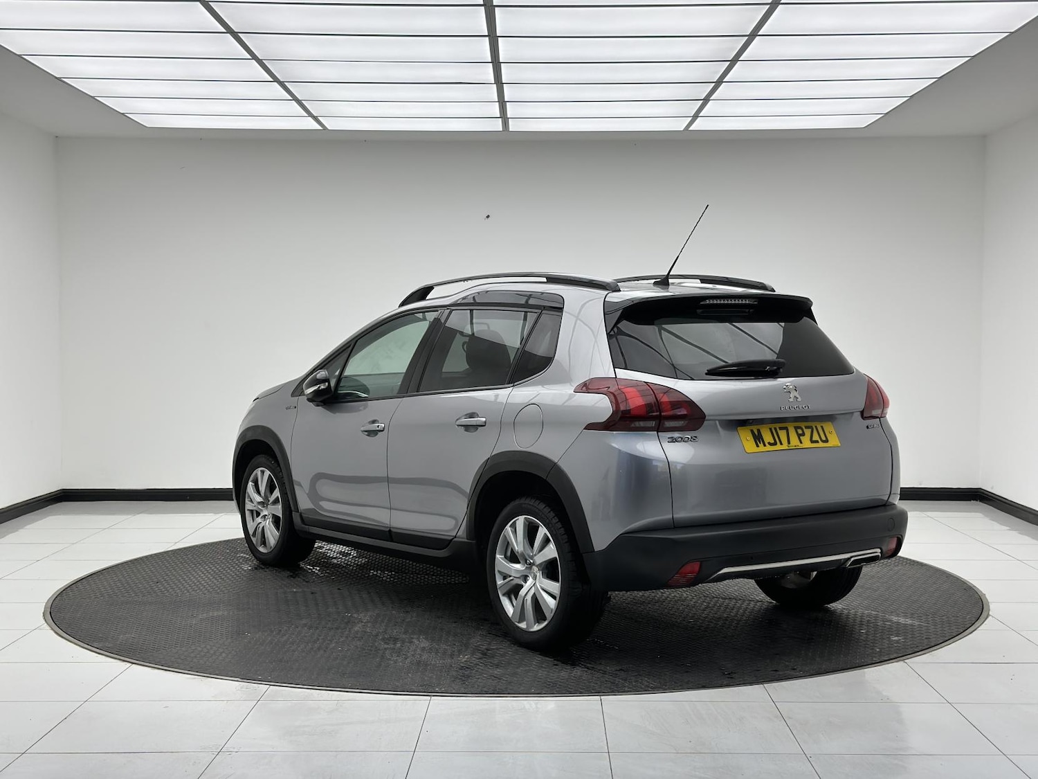 Used Peugeot 2008 2017 for sale - 76188384: Photo 6